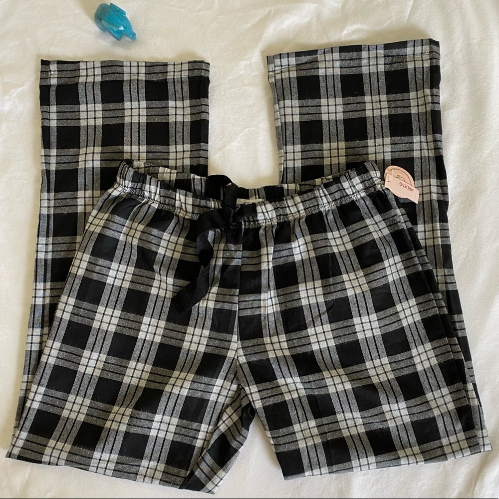 NWT Ardene Plaid Pajama Pant Size L